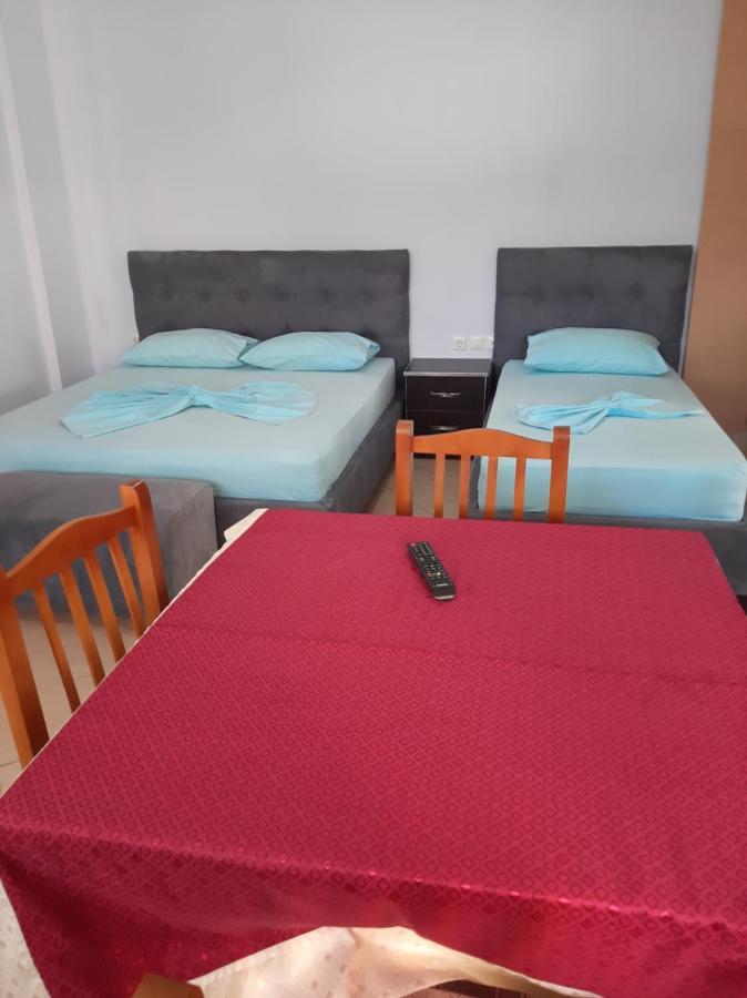 Rock Star-Pllakat Bed and Breakfast Σαράντα Εξωτερικό φωτογραφία