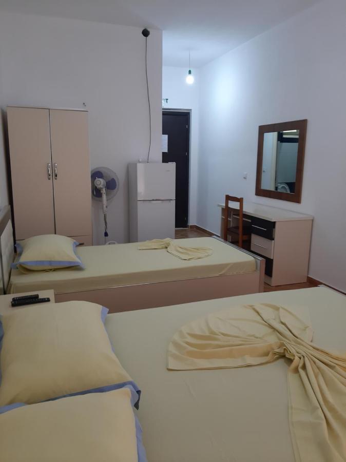 Rock Star-Pllakat Bed and Breakfast Σαράντα Εξωτερικό φωτογραφία