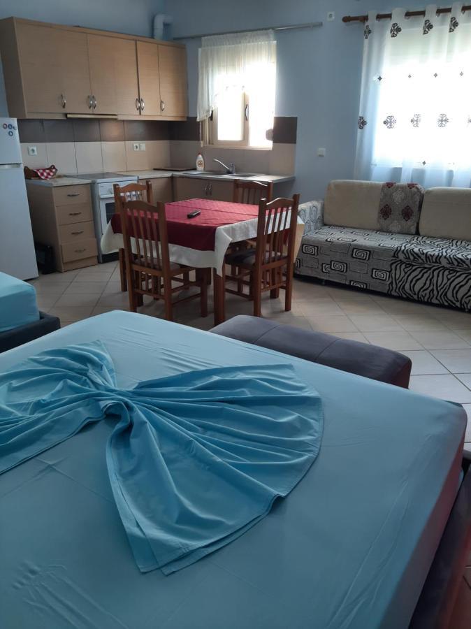 Rock Star-Pllakat Bed and Breakfast Σαράντα Εξωτερικό φωτογραφία