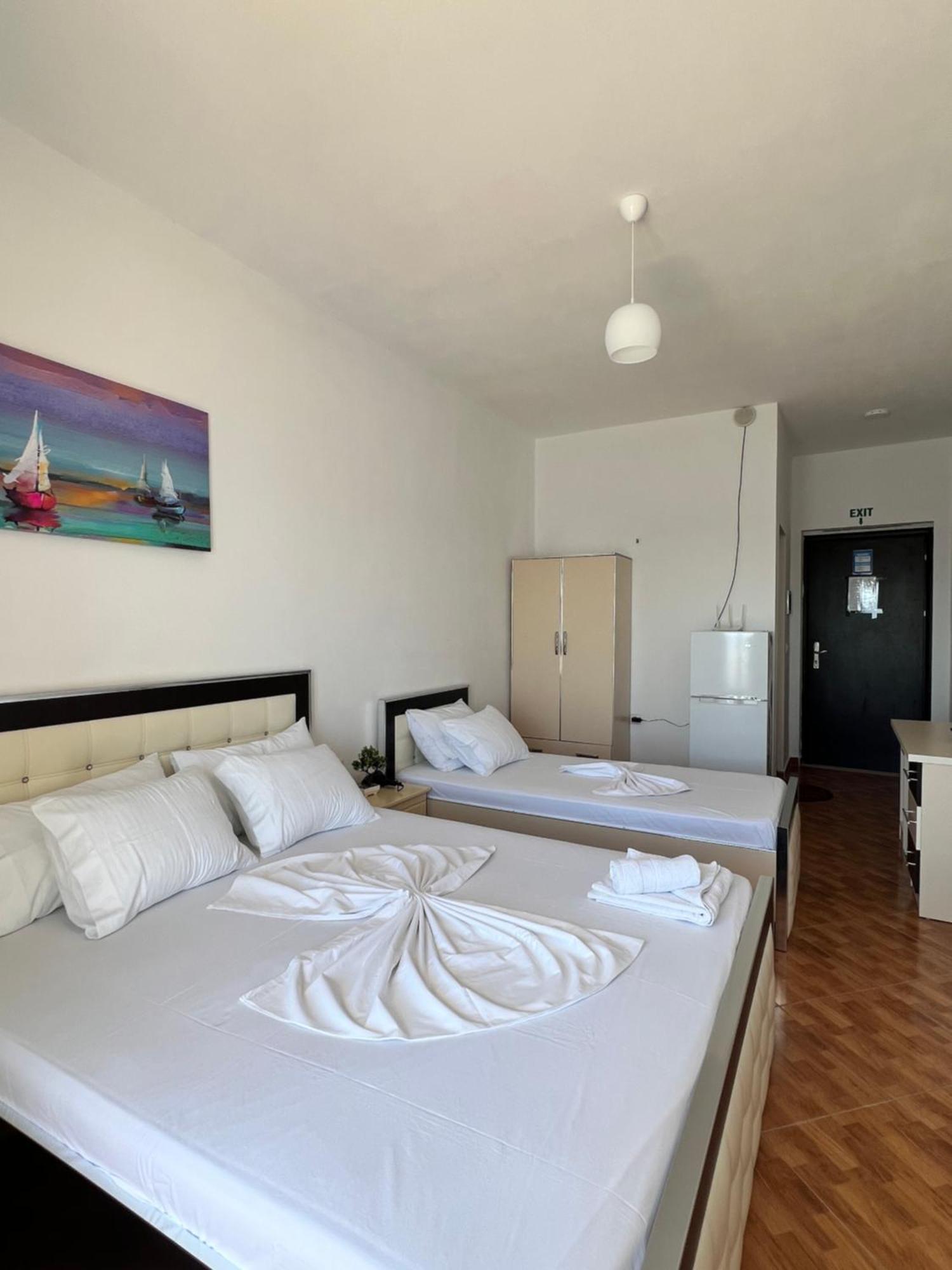 Rock Star-Pllakat Bed and Breakfast Σαράντα Εξωτερικό φωτογραφία