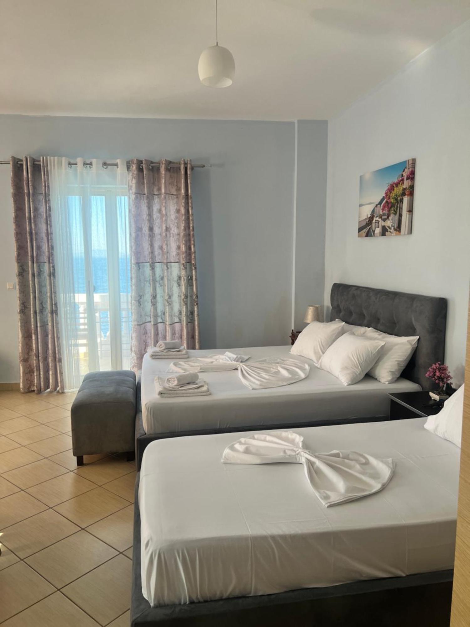 Rock Star-Pllakat Bed and Breakfast Σαράντα Εξωτερικό φωτογραφία